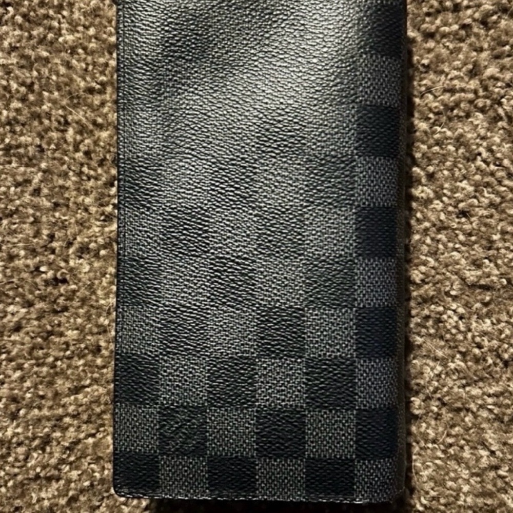 AUTHENTIC Louis Vuitton Graphite Checkered Card Holder - Picture 4 of 5